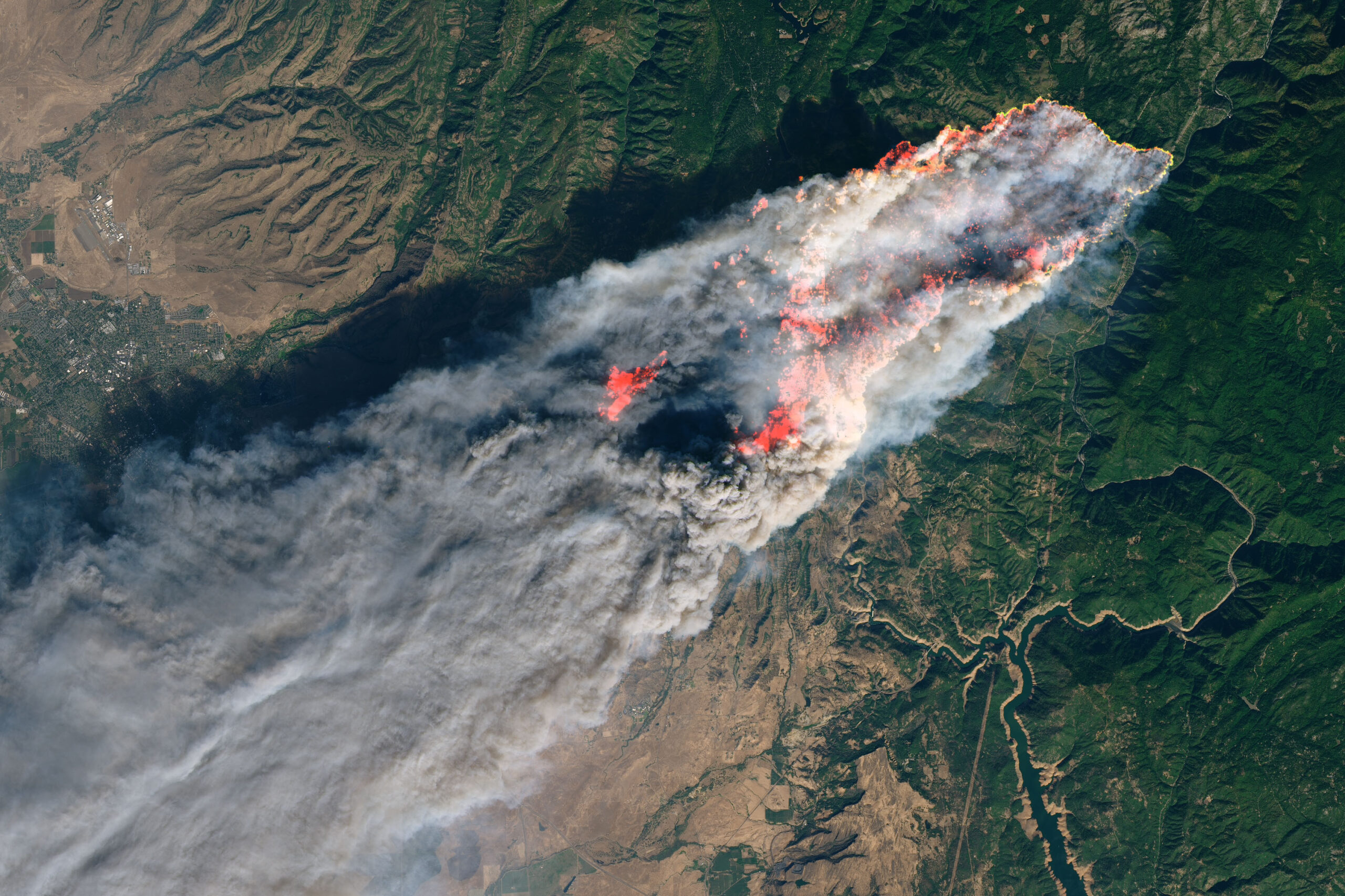 In November 2018, the Camp Fire in California covered 153,336 acres and destroyed over 18,000 structures. Most of the destruction occurred within the first four hours.